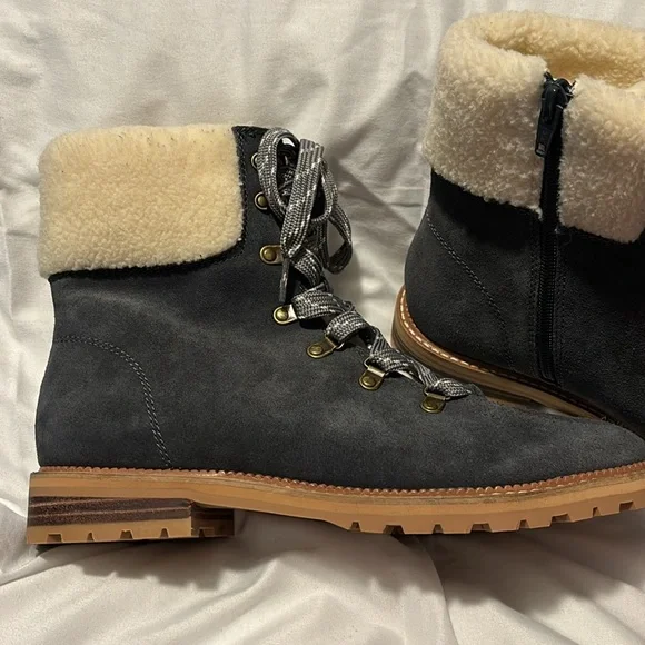 NEW NO TAGS.  Winter ankle boots Lands end  8.5 Women’s - Picture 9 of 10